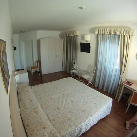 호텔 San Marco 말세진느